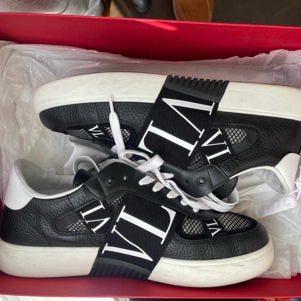 Worn Valentino Men’s